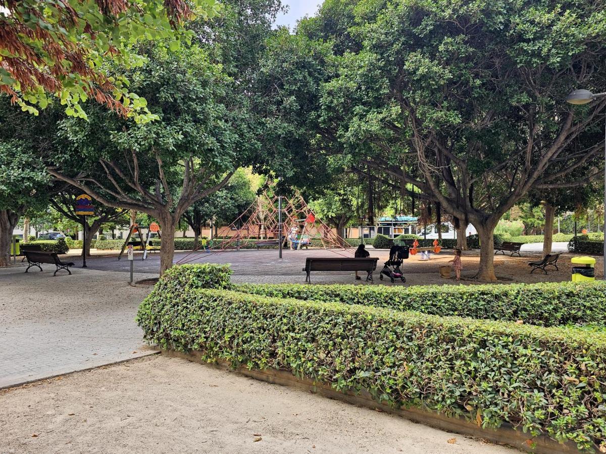 ולנסיה Apartamentos Las Ciencias H מראה חיצוני תמונה